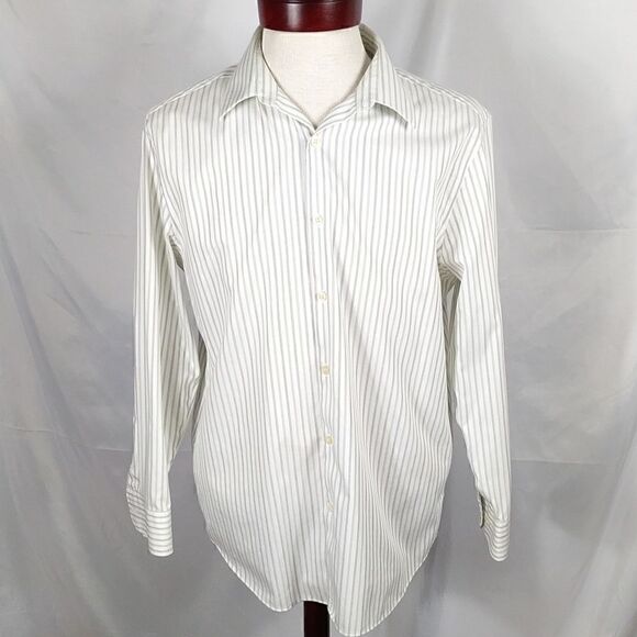 Perry Ellis City Fit Dress Shirt - Picture 8 of 8